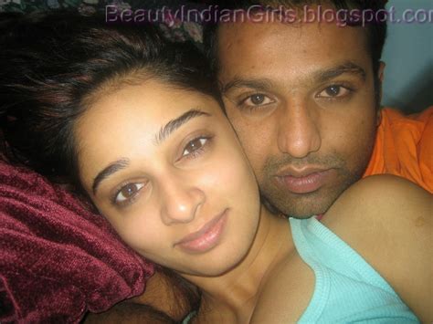 nude indian sex pics|Desi Indian couple sex pictures